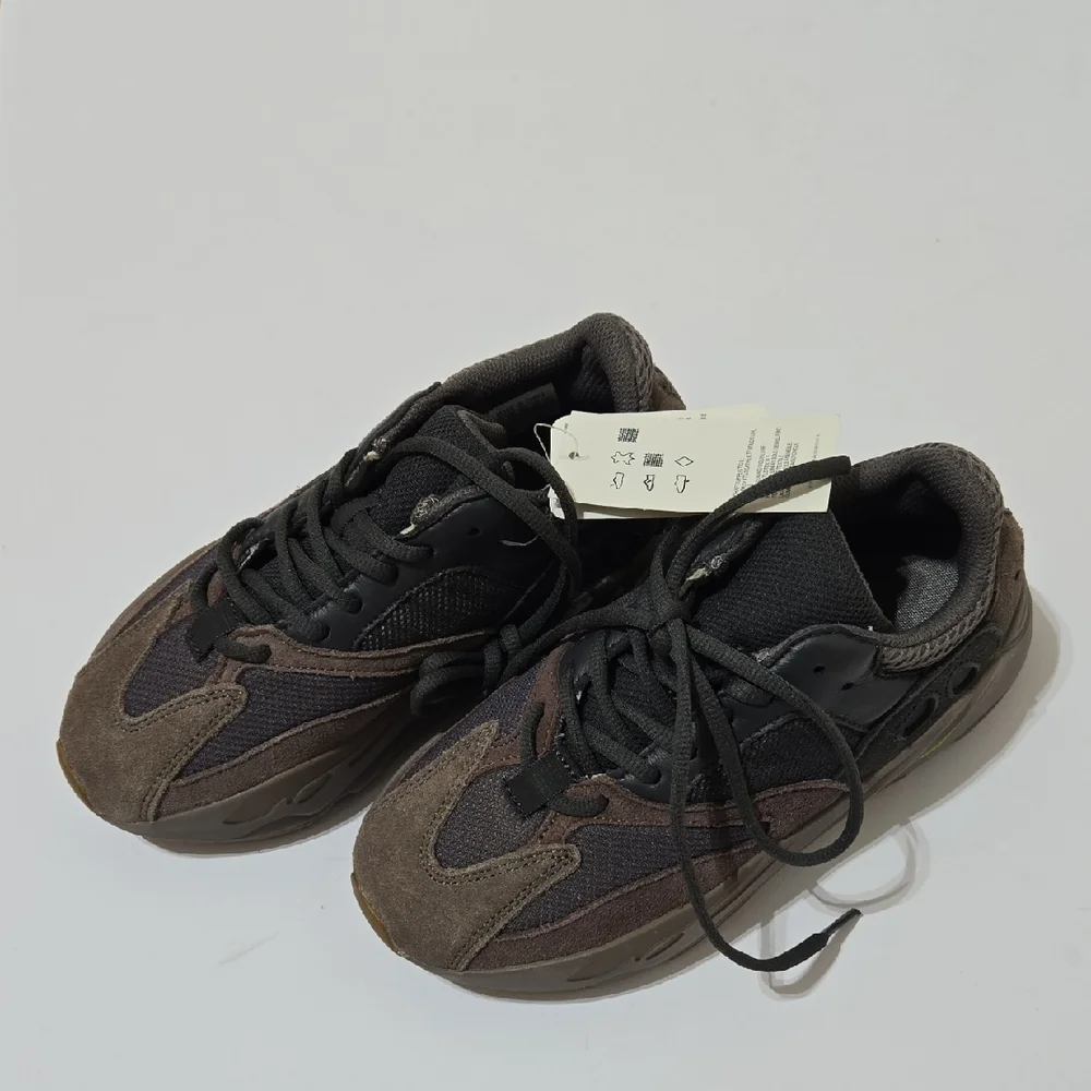 Adidas Yeezy Boost 700 Kid's  Sneakers